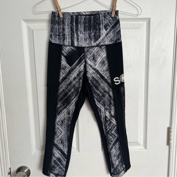 Lululemon | Heat to Street Crop Legging SoulCycle 4 - Picture 5 of 10